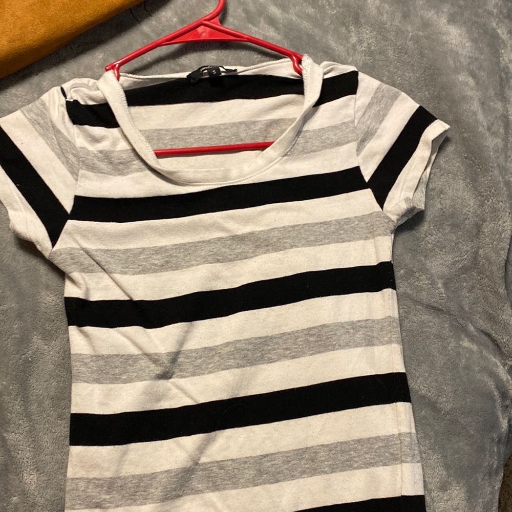 black an grey striped shirt